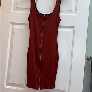 💜NWOT Windsor Club Dress